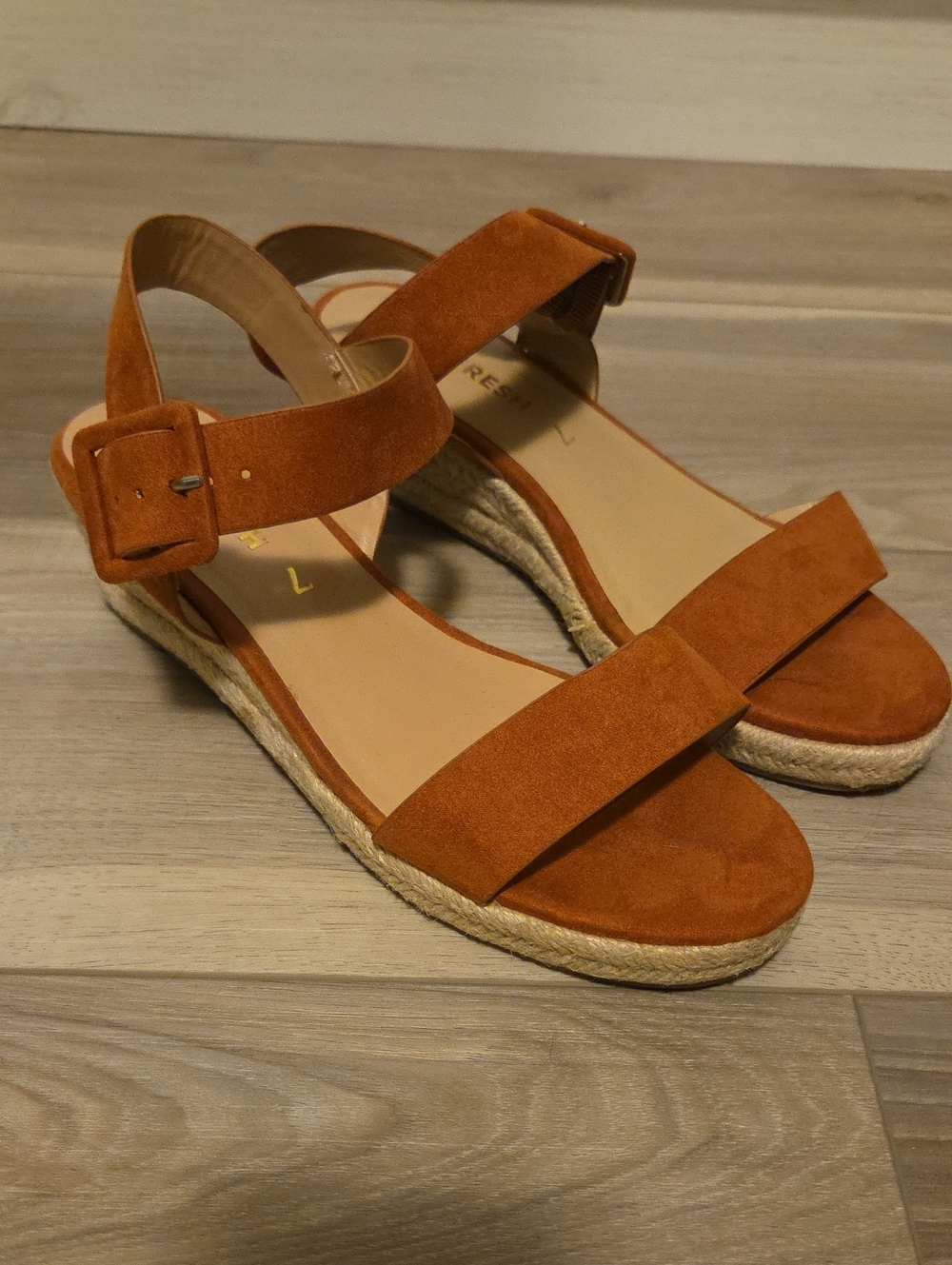 Joe Fresh Women's Suede Espadrille Wedge Sandals in Rust